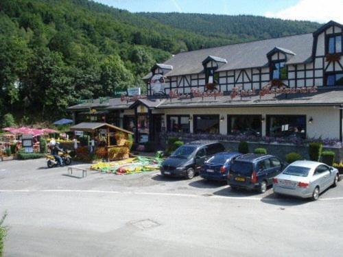 Hotel Val De La Cascade ستافيلوت المظهر الخارجي الصورة