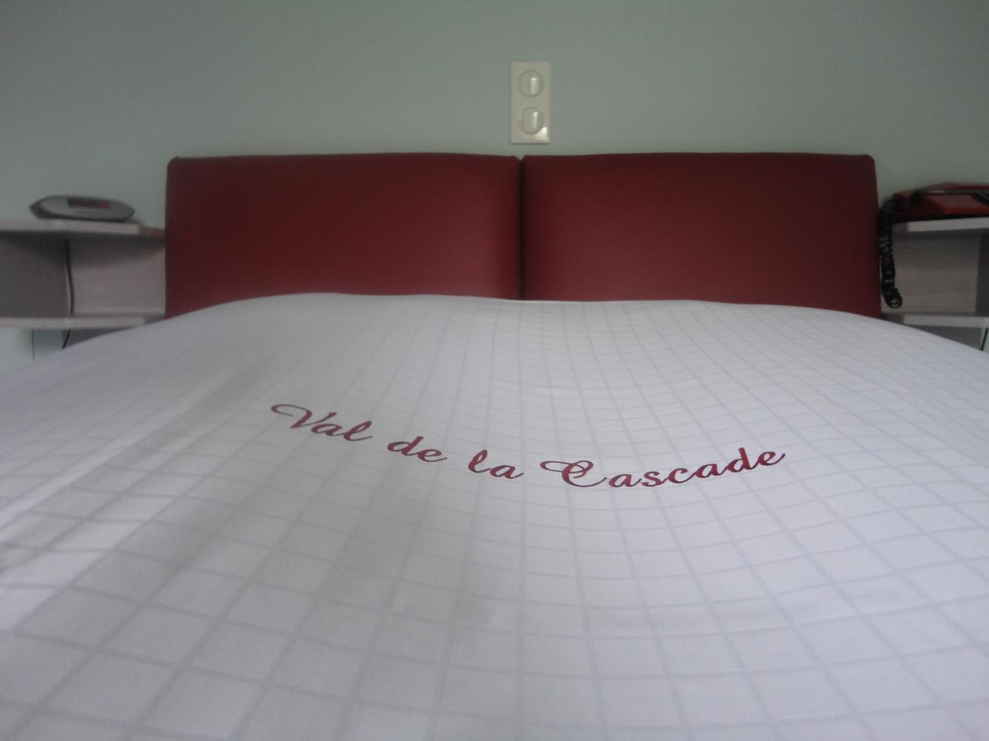 Hotel Val De La Cascade ستافيلوت المظهر الخارجي الصورة